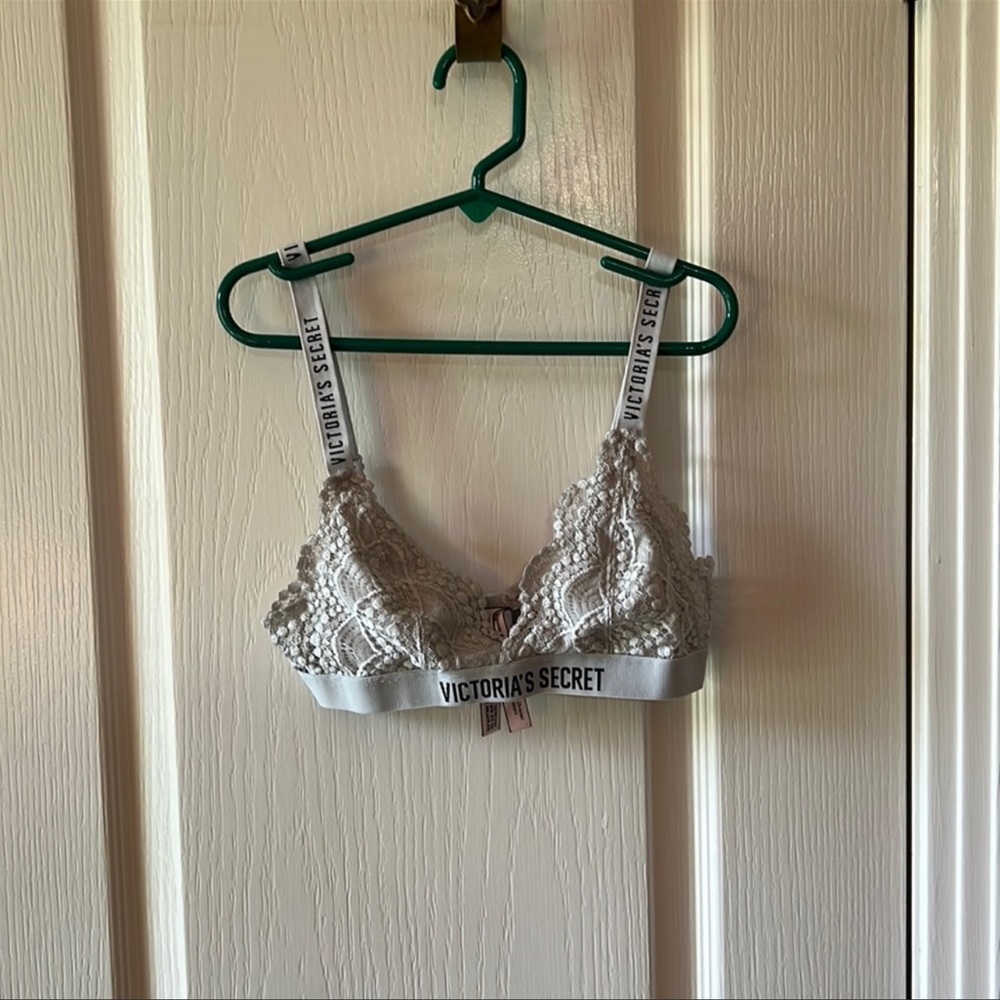 Victoria’s Secret Gray Bralette